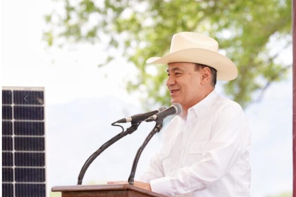 Entran en operación al 100% dos etapas de la planta solar más grande de Latinoamérica: Durazo