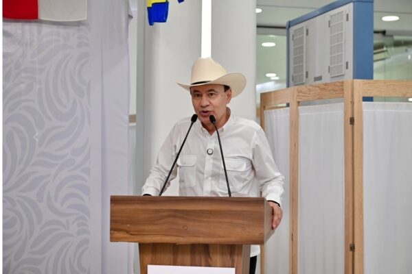Fortalece gobernador Durazo la conectividad de Sonora con nueva ruta aérea de Mexicana