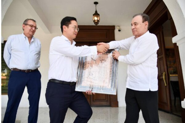 Gobernador Durazo atrae proyectos de inversión extranjera; visitan Sonora empresarios de Singapur