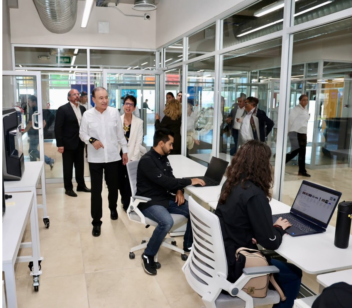 Liderazgo de Gobernador Durazo coloca a Sonora en segundo lugar nacional de crecimiento manufacturero